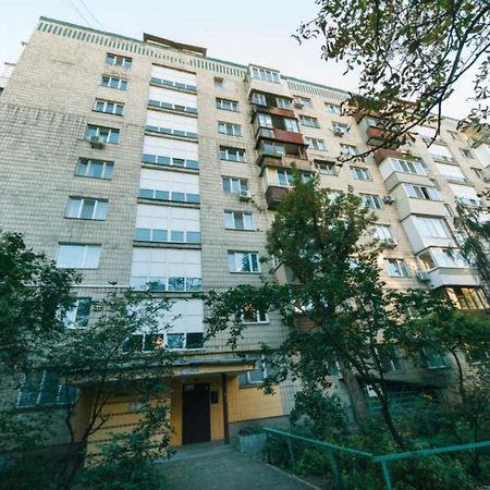 Квартира 1 Комнатная На Русановке Газ И Низкий Этаж Kiew Exterior foto